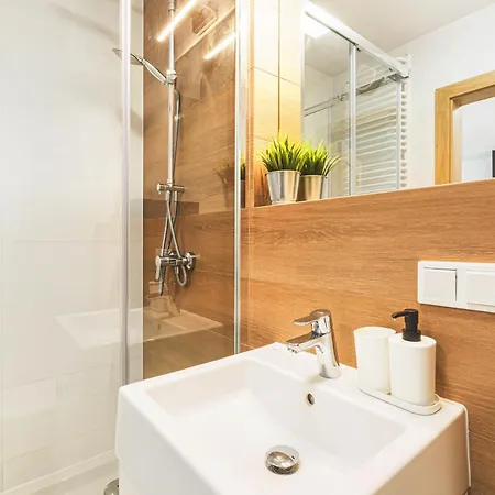 Ekskluzywny Z Balkonem Апартаменты