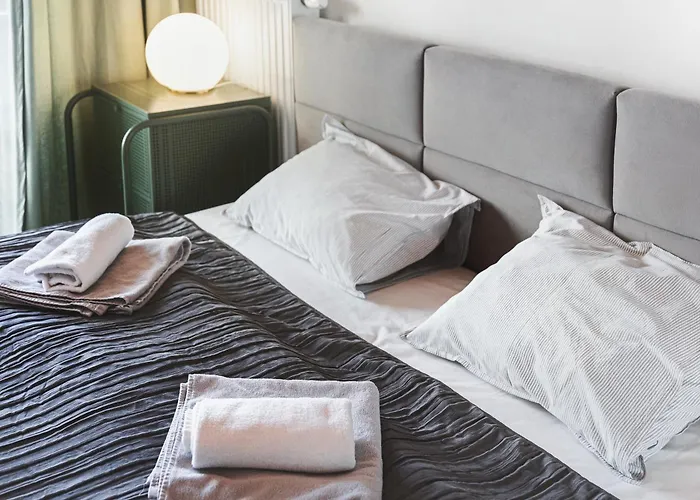 Ekskluzywny Z Balkonem Apartman *