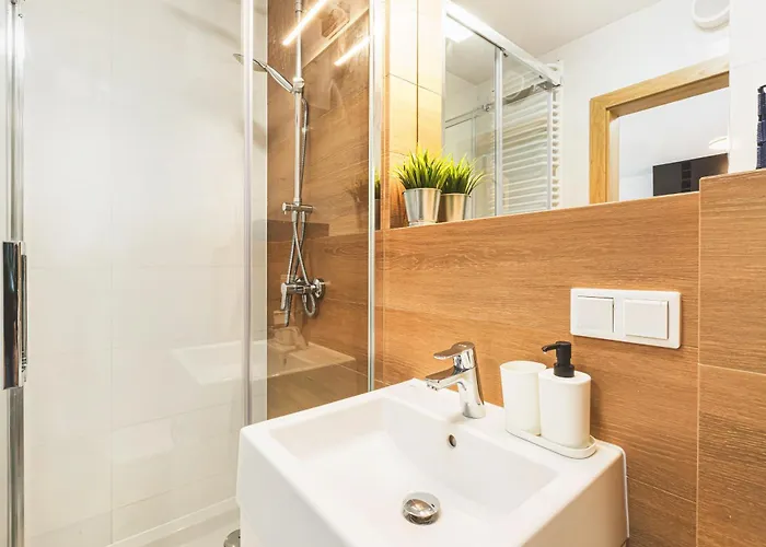 Ekskluzywny Z Balkonem Apartman