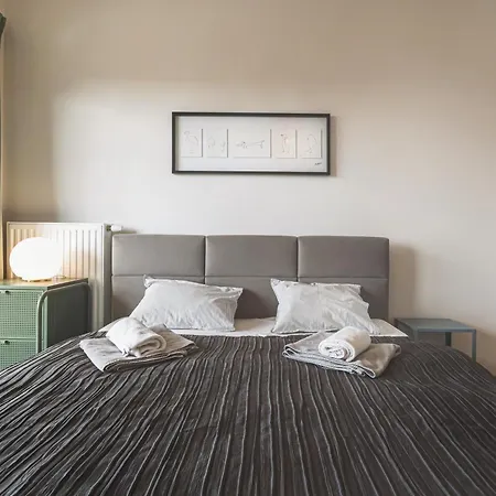 Ekskluzywny Z Balkonem アパート *